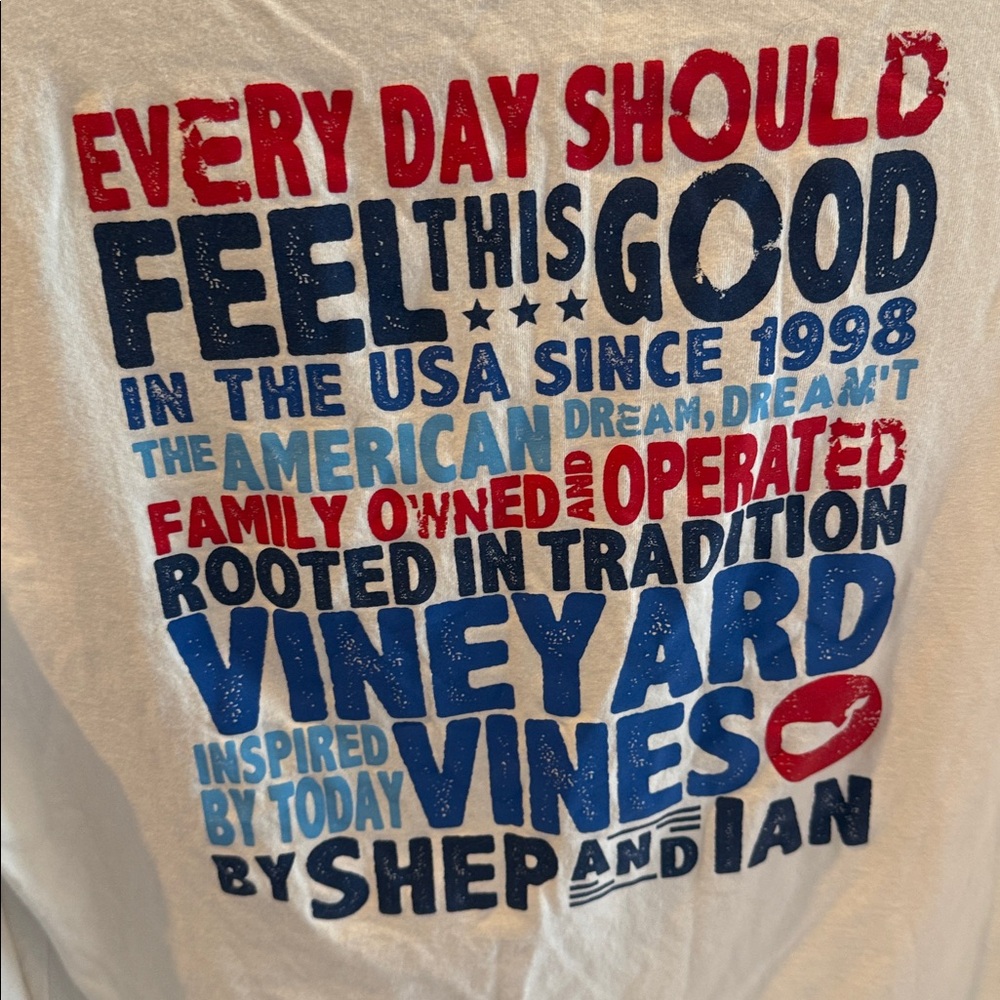Vineyard Vines long sleeve tee size medium